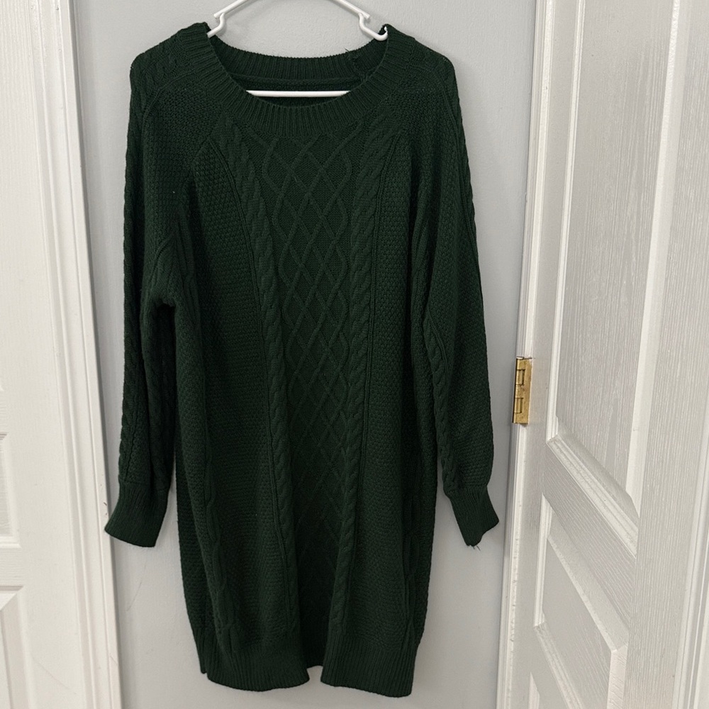 Women's Green Cable Knit Sweater Dress